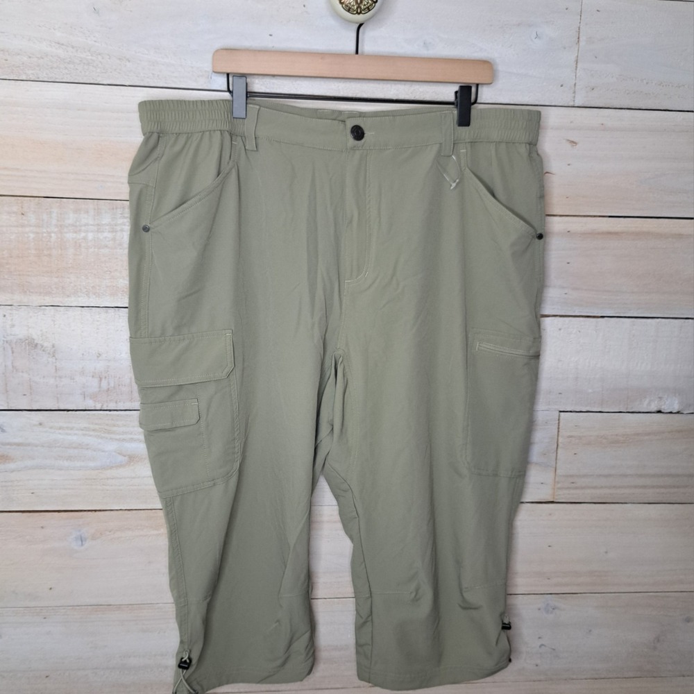 Utilitarian Cabincore Mier Men's Hiking Shorts Olive Green Size 40 2XL NWOT